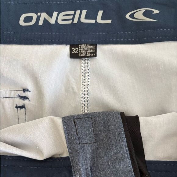 O'Neill Men's Boardshorts Red Blue Size 32 - Picture 3 of 4